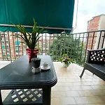 Daire Guesthost - Comfortable Borgo Vittoria *