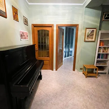 Guesthost - Comfortable Borgo Vittoria トリノ