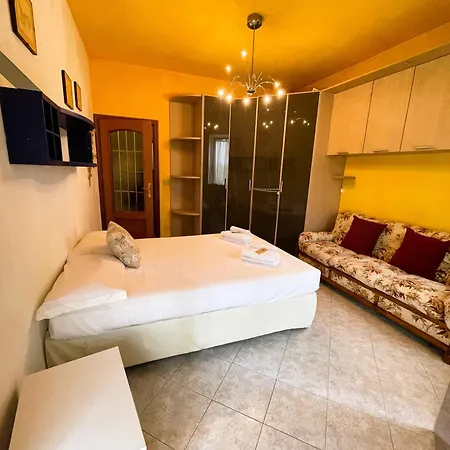 Guesthost - Comfortable Borgo Vittoria 아파트 *