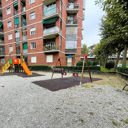 Guesthost - Comfortable Borgo Vittoria Appartement *