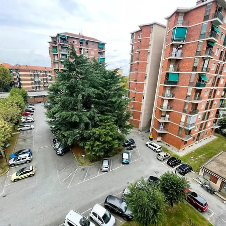 Guesthost - Comfortable Borgo Vittoria Appartement *